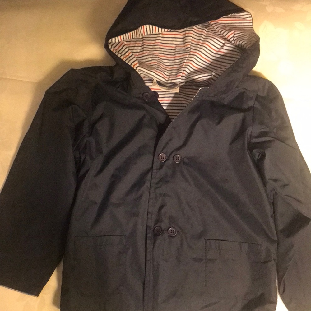 Boutique Collection blue windbreaker for boys, size 6y.